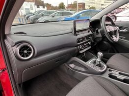 Hyundai KONA 1.0 Kona Premium TGDi MHEV 5dr 17
