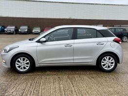 Hyundai i20 1.4 I20 SE MPI Auto 5dr 11