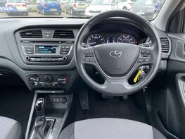 Hyundai i20 1.4 I20 SE MPI Auto 5dr 18