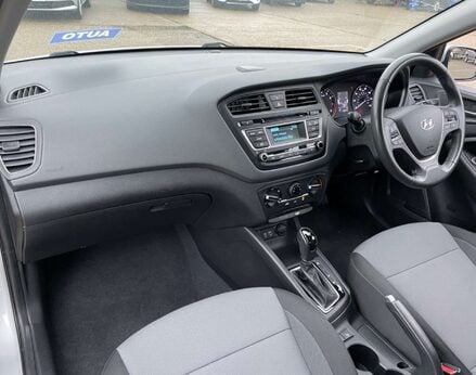 Hyundai i20 1.4 I20 SE MPI Auto 5dr 24