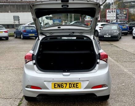 Hyundai i20 1.4 I20 SE MPI Auto 5dr 46