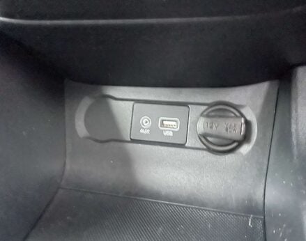 Hyundai i20 1.4 I20 SE MPI Auto 5dr 33