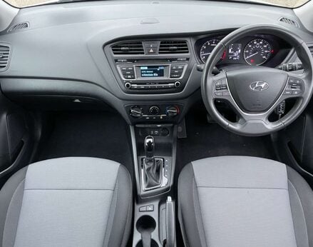 Hyundai i20 1.4 I20 SE MPI Auto 5dr 2