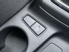 Hyundai i20 1.4 I20 SE MPI Auto 5dr 35