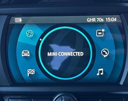 Mini Hatch 1.5 Cooper Sport Auto 3dr 28