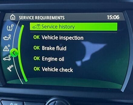 Mini Hatch 1.5 Cooper Sport Auto 3dr 44