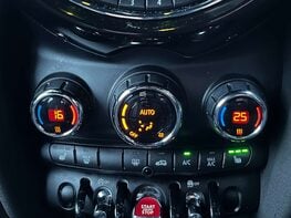 Mini Hatch 1.5 Cooper Sport Auto 3dr 51