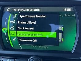 Mini Hatch 1.5 Cooper Sport Auto 3dr 42