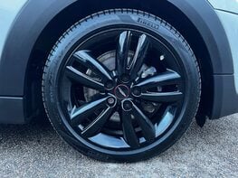 Mini Hatch 1.5 Cooper Sport Auto 3dr 15
