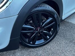 Mini Hatch 1.5 Cooper Sport Auto 3dr 3
