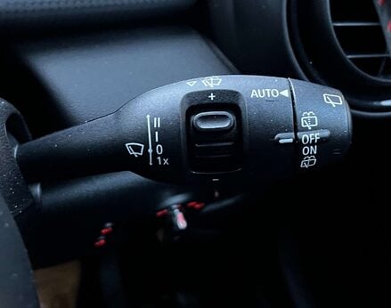 Mini Hatch 1.5 Cooper Sport Auto 3dr 62