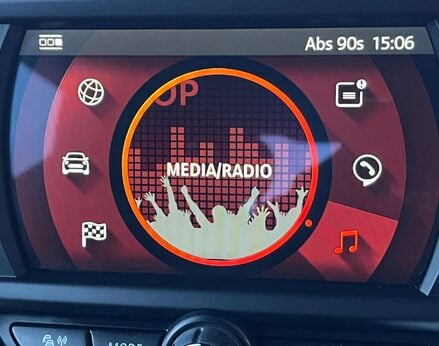 Mini Hatch 1.5 Cooper Sport Auto 3dr 30