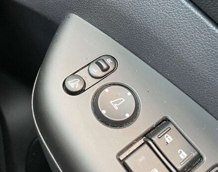 Honda CR-V 2.0 CR-V EX i-VTec Auto 4WD 5dr 59