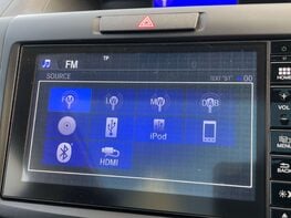 Honda CR-V 2.0 CR-V EX i-VTec Auto 4WD 5dr 32