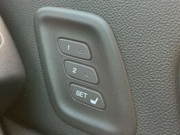 Honda CR-V 2.0 CR-V EX i-VTec Auto 4WD 5dr 58