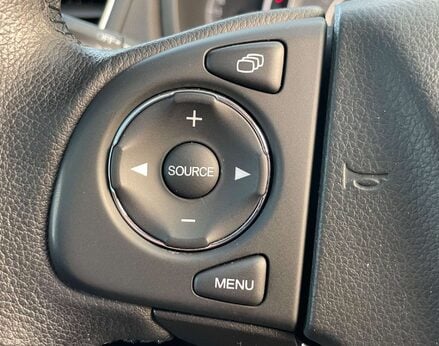Honda CR-V 2.0 CR-V EX i-VTec Auto 4WD 5dr 49