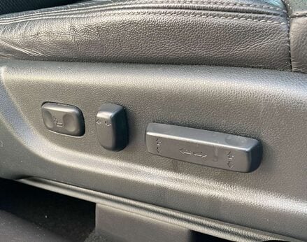 Honda CR-V 2.0 CR-V EX i-VTec Auto 4WD 5dr 62