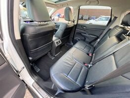 Honda CR-V 2.0 CR-V EX i-VTec Auto 4WD 5dr 68