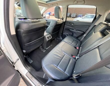 Honda CR-V 2.0 CR-V EX i-VTec Auto 4WD 5dr 68