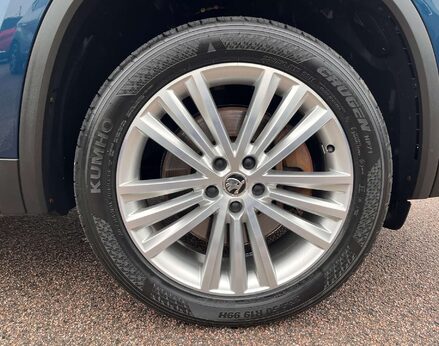 Skoda Kodiaq 2.0 Kodiaq SE L TSi 4x4 Semi-Auto 4WD 5dr 16