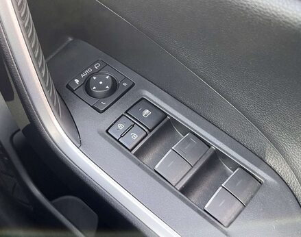 Toyota Rav4 2.5 RAV4 Design PHEV Auto 4WD 5dr 58