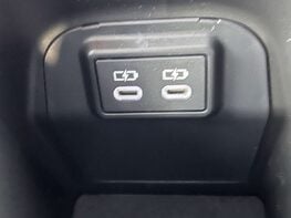 Toyota Rav4 2.5 RAV4 Design PHEV Auto 4WD 5dr 50