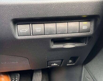 Toyota Rav4 2.5 RAV4 Design PHEV Auto 4WD 5dr 56