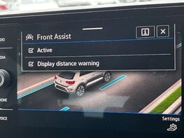 Volkswagen T-Roc 1.5 T-Roc Match TSI S-A 5dr 39