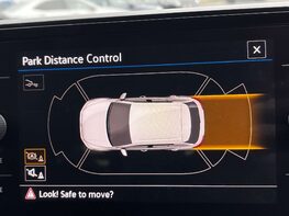 Volkswagen T-Roc 1.5 T-Roc Match TSI S-A 5dr 31