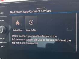 Volkswagen T-Roc 1.5 T-Roc Match TSI S-A 5dr 44