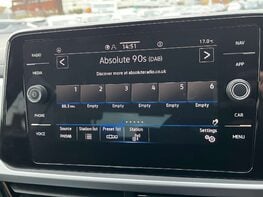 Volkswagen T-Roc 1.5 T-Roc Match TSI S-A 5dr 34