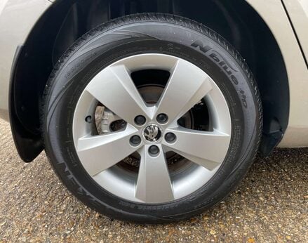 Skoda Fabia 1.2 Fabia SE TSi Semi-Auto 5dr 14