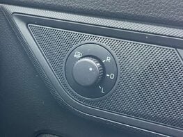 Skoda Fabia 1.2 Fabia SE TSi Semi-Auto 5dr 42