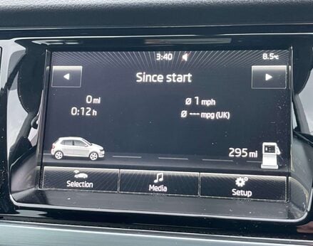 Skoda Fabia 1.2 Fabia SE TSi Semi-Auto 5dr 33