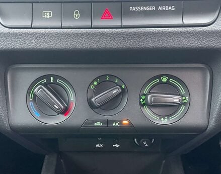 Skoda Fabia 1.2 Fabia SE TSi Semi-Auto 5dr 36