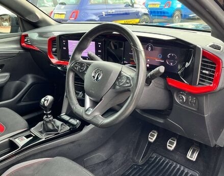 Vauxhall Mokka 1.2 Mokka SRi Nav Premium T 5dr 18