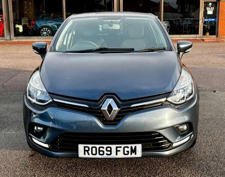Renault Clio 0.9 Clio Iconic TCe 5dr 5