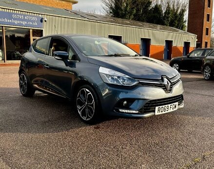 Renault Clio 0.9 Clio Iconic TCe 5dr 4