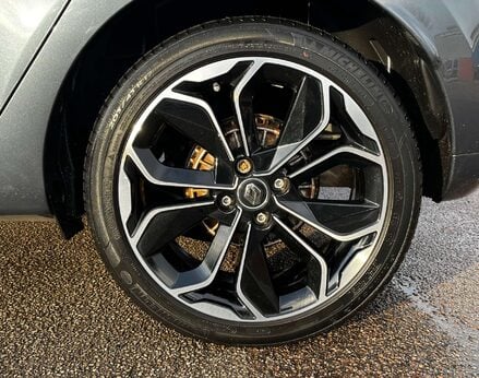 Renault Clio 0.9 Clio Iconic TCe 5dr 13