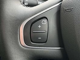 Renault Clio 0.9 Clio Iconic TCe 5dr 45