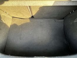 Renault Clio 0.9 Clio Iconic TCe 5dr 59