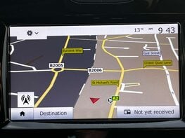 Renault Clio 0.9 Clio Iconic TCe 5dr 28