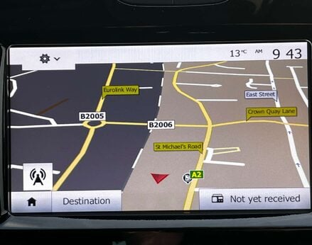 Renault Clio 0.9 Clio Iconic TCe 5dr 28