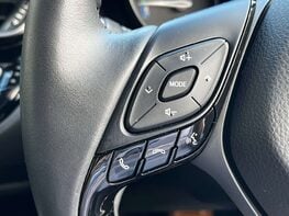 Toyota C-HR 2.0 C-HR Excel HEV CVT 5dr 56