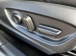 Toyota C-HR 2.0 C-HR Excel HEV CVT 5dr 65