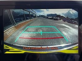 Toyota C-HR 2.0 C-HR Excel HEV CVT 5dr 37