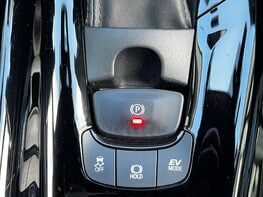 Toyota C-HR 2.0 C-HR Excel HEV CVT 5dr 54