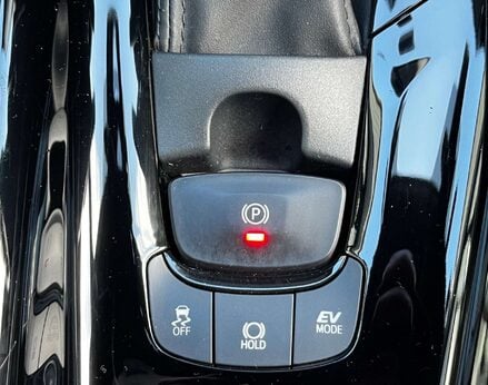 Toyota C-HR 2.0 C-HR Excel HEV CVT 5dr 54