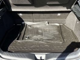 Toyota C-HR 2.0 C-HR Excel HEV CVT 5dr 70