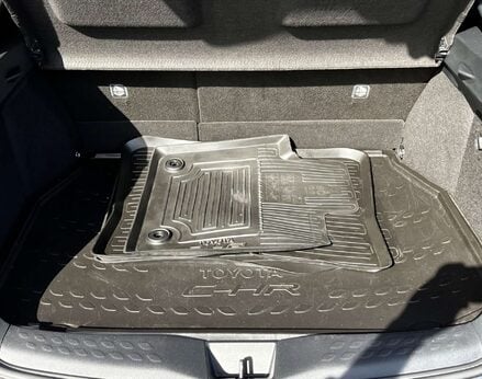 Toyota C-HR 2.0 C-HR Excel HEV CVT 5dr 70